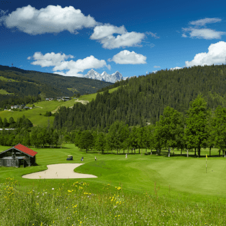 golfen im sommerurlaub in radstadt