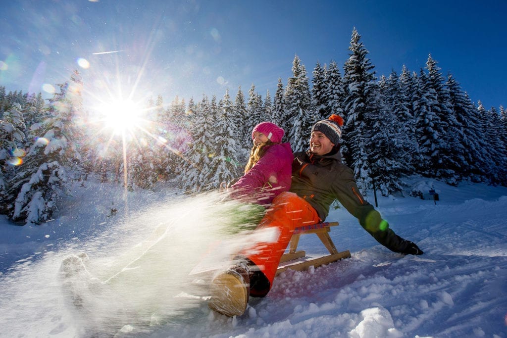 Rodeln im Winterurlaub in Radstadt, Salzburger Land